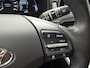 Hyundai Kona Electric EV Premium 64 kWh 3- Fase SOH 92,2% | Warmtepomp | Camera | Navigatie | Head-Up Display | Leer | Led