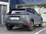 Peugeot 2008 1.2 Hybrid 145 GT | Panoramadak | All Seasonbanden | Sfeerverlichting | Apple Carplay/Android Auto | Climate Control | Cruise Control | Parkeercamera/-sensoren |