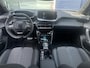 Peugeot 2008 1.2 Hybrid 145 GT | Panoramadak | All Seasonbanden | Sfeerverlichting | Apple Carplay/Android Auto | Climate Control | Cruise Control | Parkeercamera/-sensoren |