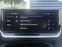 Peugeot 2008 1.2 Hybrid 145 GT | Panoramadak | All Seasonbanden | Sfeerverlichting | Apple Carplay/Android Auto | Climate Control | Cruise Control | Parkeercamera/-sensoren |
