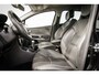 Renault Clio 0.9 TCe Iconic | Leder | Sportstoelen | 17 inch LMV | Volledig onderhouden | Camera