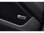 Porsche 911 3.0 Carrera T *FACELIFT / BOSE / Schuifdak / Sportuitlaat / Vierwiel-besturing / Achterlicht Exclusiv / Interieur-pakket: Carrera T*