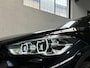 BMW X1 sDrive20i Orange Edition II | X-Line | Panoramadak | Head-Up | 18 inch | NL auto | 2e eigenaar |