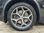 BMW X1 sDrive20i Orange Edition II | X-Line | Panoramadak | Head-Up | 18 inch | NL auto | 2e eigenaar |