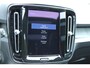 Volvo XC40 T5 Automaat Recharge Plus Dark | Rondomzicht camera | Panoramadak | Keyless entry | Geheugenstoelen voorzijde | Harman Kardon premium audio | Adaptieve cruise control | Pilot Assist | Standkachel | BLIS.