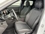 Peugeot 308 SW GT 1.6 Plug-in Hybrid 195pk e-EAT8 | FOCAL | NAVI | SCHUIF/KANTELDAK | 18 INCH LM VELGEN | 360° CAMERA |