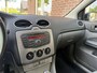 Ford Focus Wagon 1.6 Comfort NIEUWE APK / RIJDT GOED / KOUDE AIRCO / TREKHAAK