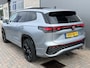 Volkswagen Tayron 1.5 eHybrid R-Line Edition / AUTOMAAT/ 2X-LINE/ GARANTIE TM 08-2029/ PANO/ ACC/ TREKHAAK/ MASSAGE/ PARK.SENSOR.V+A/ 360 CAMERA/ STUUR+STOELVERWARM.V+A/ DODEHOEK/ APP-CONNECT/ KEYLESS/ IQ.LIGHT/ ELEK.ACHTERKLEP/ 20'' LM
