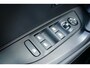 Peugeot e-2008 EV 156PK 54KWH GT AUTOMAAT / NAVI / CLIMA / CAMERA V+A / 17"LMV / KEYLESS / FULL-LED / PDC / ADAPT. CRUISECONTROL / 1E EIGENAAR / SCHITTERENDE STAAT !!