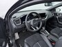 Kia Ceed Sportswagon 1.5 T-GDi GT-Line Navigatie - Achteruitrijcamera - Stoelverwarming - Panoramadak - Virena zekerheidspakket € 895,-