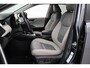 Toyota RAV4 2.5 Hybrid AWD Executive | Leder | Dodehoek detectie | JBL | Navigatie | 360 camera | Stoel-/stuurverwarming | Verwarmbare voorruit | Stoelventilatie | Digitale binnenspiegel | Apple Carplay / Android Auto | 19 inch