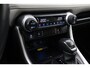 Toyota RAV4 2.5 Hybrid AWD Executive | Leder | Dodehoek detectie | JBL | Navigatie | 360 camera | Stoel-/stuurverwarming | Verwarmbare voorruit | Stoelventilatie | Digitale binnenspiegel | Apple Carplay / Android Auto | 19 inch
