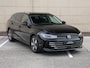 Volkswagen Passat Variant 1.5 eHybrid Business 204PK DSG | Led | Camera | trekhaak | Stoel/stuurverwarming | Side assist | Navigatie | Head-up display