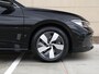 Volkswagen Passat Variant 1.5 eHybrid Business 204PK DSG | Led | Camera | trekhaak | Stoel/stuurverwarming | Side assist | Navigatie | Head-up display