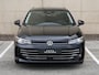 Volkswagen Passat Variant 1.5 eHybrid Business 204PK DSG | Led | Camera | trekhaak | Stoel/stuurverwarming | Side assist | Navigatie | Head-up display