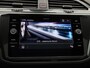 Volkswagen Tiguan 1.4 TSI eHybrid R-Line Business+ 245 PK| Panoramadak | Trekhaak | LED Matrix | Dodehoek Detectie | Navigatie | Stoelverwarming | Achteruitrijcamera | Stuurwielverwarming | Dynamic Chassis Control