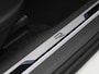 Volkswagen Tiguan 1.4 TSI eHybrid R-Line Business+ 245 PK| Panoramadak | Trekhaak | LED Matrix | Dodehoek Detectie | Navigatie | Stoelverwarming | Achteruitrijcamera | Stuurwielverwarming | Dynamic Chassis Control