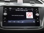 Volkswagen Tiguan 1.4 TSI eHybrid R-Line Business+ 245 PK| Panoramadak | Trekhaak | LED Matrix | Dodehoek Detectie | Navigatie | Stoelverwarming | Achteruitrijcamera | Stuurwielverwarming | Dynamic Chassis Control