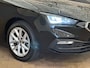 SEAT Leon Sportstourer 1.0 TSI Reference | Achterbank in delen neerklapbaar | Bandenspanningscontrolesysteem | Bluetooth telefoonvoorbereiding