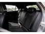 Volkswagen T-Roc 1.5 eTsi R-Line First Edition l Panorama-Dak l Trekaak l Harman Kardon l Easy Open & Close l Black Style l