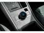 Volkswagen T-Roc 1.5 eTsi R-Line First Edition l Panorama-Dak l Trekaak l Harman Kardon l Easy Open & Close l Black Style l