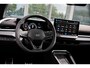 Volkswagen T-Roc 1.5 eTsi R-Line First Edition l Panorama-Dak l Trekaak l Harman Kardon l Easy Open & Close l Black Style l