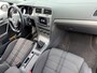 Volkswagen Golf 1.0 TSI Business Edition Connected van 2de Eig met parkeersensoren / camera en App connect en cruise controle