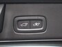 Volvo V90 2.0 T8 Plug-in hybrid AWD Ultra Dark / Trekhaak / B&W Audio / Stoelventilatie+Massage / Head-Up Display / 360 Camera / Gelamineerd Glas / Elektrische Stoelen /