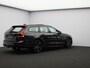 Volvo V90 2.0 T8 Plug-in hybrid AWD Ultra Dark / Trekhaak / B&W Audio / Stoelventilatie+Massage / Head-Up Display / 360 Camera / Gelamineerd Glas / Elektrische Stoelen /