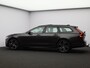 Volvo V90 2.0 T8 Plug-in hybrid AWD Ultra Dark / Trekhaak / B&W Audio / Stoelventilatie+Massage / Head-Up Display / 360 Camera / Gelamineerd Glas / Elektrische Stoelen /