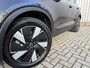 Volvo XC40 Single Motor Extended Range Core 82 kWh | ALL-SEASON banden | Trekhaak |