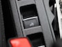 Volkswagen T-Roc Cabrio 1.5 TSI R-Line 150 PK| Trekhaak Afneembaar | Navigatie | Stoelverwarming | Stuurwielverwarming | Beats Audio | Achteruitrijcamera | Parkeersnsoren | Diefstalalarm | Keyless