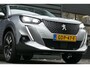 Peugeot 2008 1.2 PURETECH 130PK ALLURE PACK / NAVI / CLIMA / LED / PDC / 17"LMV / CAMERA / AFN. TREKHAAK / KEYLESS / WINTERPAKKET / BLUETOOTH / ADAPT. CRUISECONTROL / 2E EIGENAAR / SCHITTERENDE STAAT !!