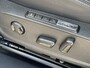Ford Capri Ext Range RWD 77 kWh | 4 Seiz. banden | Adapt. Cruise | LED | Camera | Winter Pack | El. verst. stoel + geh. + mass. |