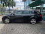 Skoda Octavia Combi 1.6 TDI Ambition Businessline (Automaat, Stoelverwarming, Panoramadak, Parkeersensoren, NL-auto)