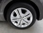 Peugeot 208 1.2 PureTech Signature / Carplay / Trekhaak /