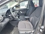 Mazda 2 Hybrid 1.5 Exclusive-line | NL-Auto | Automaat | Camera | Apple Carplay-Android Auto | Stuurwiel en Stoel Verwarming | Keyless Entry | LM-velgen | Trekhaak | 1e Eigenaar