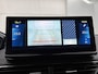 Peugeot 3008 1.6 HYbrid 180pk Allure Pack Business Automaat | Navigatie | Climate Control | Adaptieve Cruise Control | Camera | 18"LMV | Dodehoekdetectie | LED | Apple Carplay/Android Auto |