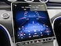 Mercedes-Benz C-klasse 300 e Business Solution AMG | Comfortpakket Plus | Nightpakket | Middenconsole metaalstructuur | Trekhaak | Panoramaschuifdak | GUARD 360° Plus | 360° camera | 19" multispaaks lichtmetalen AMG-velgen |