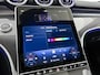 Mercedes-Benz C-klasse 300 e Business Solution AMG | Comfortpakket Plus | Nightpakket | Middenconsole metaalstructuur | Trekhaak | Panoramaschuifdak | GUARD 360° Plus | 360° camera | 19" multispaaks lichtmetalen AMG-velgen |