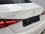 Mercedes-Benz C-klasse 300 e Business Solution AMG | Comfortpakket Plus | Nightpakket | Middenconsole metaalstructuur | Trekhaak | Panoramaschuifdak | GUARD 360° Plus | 360° camera | 19" multispaaks lichtmetalen AMG-velgen |