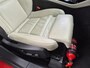 Volvo XC40 1.5 T4 Plug-in hybrid Ultimate Bright / Dealer onderhouden / All season banden / Glazen schuif- en kanteldak / Trekgewicht 1800 kg / Stuur- Stoel & Voorruitverwarming / Elektrische achterklep / Achteruitrijcamera / Harman/Kardon Audio Systeem /