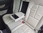 Volvo XC40 1.5 T4 Plug-in hybrid Ultimate Bright / Dealer onderhouden / All season banden / Glazen schuif- en kanteldak / Trekgewicht 1800 kg / Stuur- Stoel & Voorruitverwarming / Elektrische achterklep / Achteruitrijcamera / Harman/Kardon Audio Systeem /