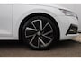 Skoda Octavia Combi 1.0 e-TSI Sport Business Edition Plus 110PK Automaat RS Stoelen Trekhaak Stoelverwarming Navigatie Achteruitrijcamera Adaptive Cruise