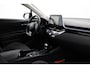 Toyota C-HR / C-HR+ 1.8 Hybrid Dynamic | Trekhaak | Navigatie | Apple Carplay / Android Auto | Keyless | Adaptive Cruise | Clima | Parkeersensoren voor/achter | Camera | 18 inch | Rijstrooksensor | Bluetooth