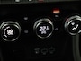 Renault Captur 1.0 TCe 90 Intens | Apple Carplay/Android | cruise control | electronic climate control | lederen/stof bekleding | LED koplampen | lichtmetalen velgen 17 |