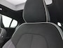 Volvo EC40 Recharge Twin Ultimate 78 kWh 408PK Aut. SOH 92,15%, Panoramadak, Trekhaak, Harman Kardon Audio, Achteruitrijcamera, 20" LM Velgen, Memorystoel, Elektr. Achterklep, Stoel-Stuurverwarming, Adaptieve Cruise Controle