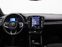 Volvo EC40 Recharge Twin Ultimate 78 kWh 408PK Aut. SOH 92,15%, Panoramadak, Trekhaak, Harman Kardon Audio, Achteruitrijcamera, 20" LM Velgen, Memorystoel, Elektr. Achterklep, Stoel-Stuurverwarming, Adaptieve Cruise Controle