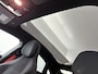 Mercedes-Benz CLA 200 Business Solution AMG | Plus Line | Premium Plus pakket | Winterpakket | Nightpakket | Rijassistentiepakket | MBUX Augmented Reality navigatie | Sportstoelen | Vast panoramadak | 19" multispaaks lichtmetalen AMG-velgen |
