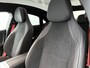 Mercedes-Benz CLA 200 Business Solution AMG | Plus Line | Premium Plus pakket | Winterpakket | Nightpakket | Rijassistentiepakket | MBUX Augmented Reality navigatie | Sportstoelen | Vast panoramadak | 19" multispaaks lichtmetalen AMG-velgen |